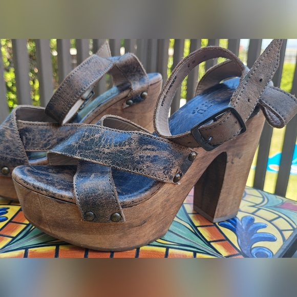 Bed Stu Shoes - Bed Stu Madeline Brown Distressed Leather With Wooden Block Heels, 7